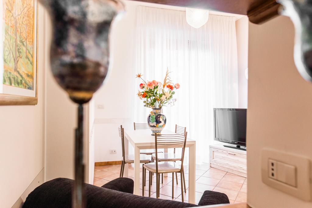 Maison Velia San Giovanni Roma Dış mekan fotoğraf